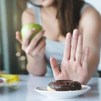 Как отказаться от сладкого: топ эффективных приемов